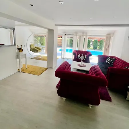 Holiday home Vikendica Za Odmor *